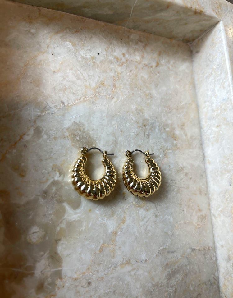 Angelina Gold Hoops